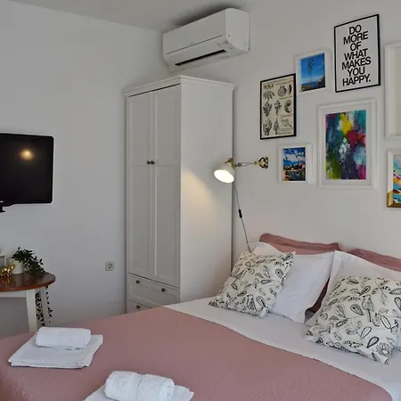 Lina Vrankovic Apartman *